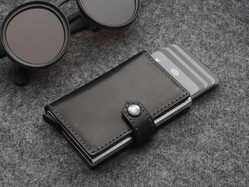 RFID wallet